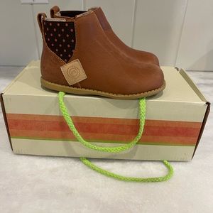 Livie and Luca boots size 9